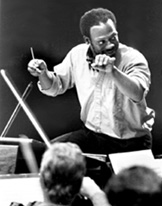 Dunner conducting