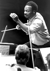 Dunner conducting